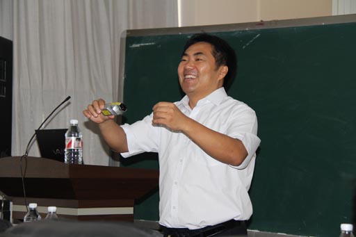 201276175852611